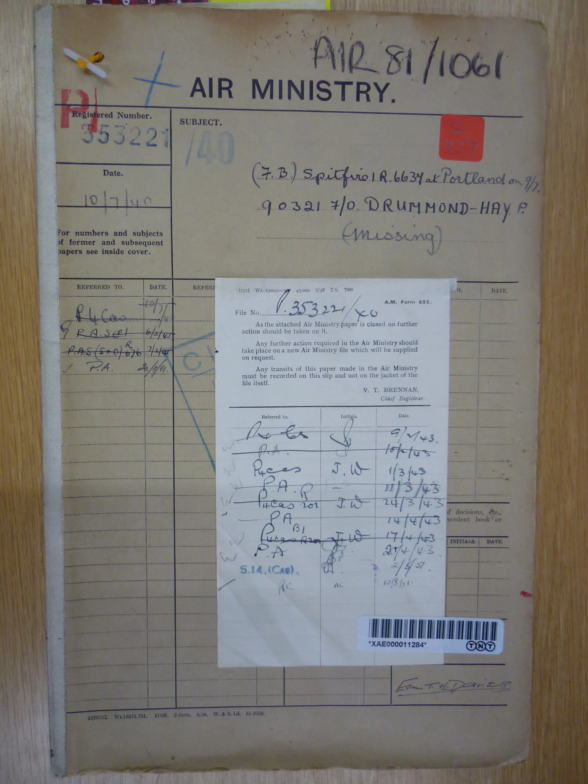 Supermarine Spitfire R6637 1 Supermarine Spitfire R6637 1